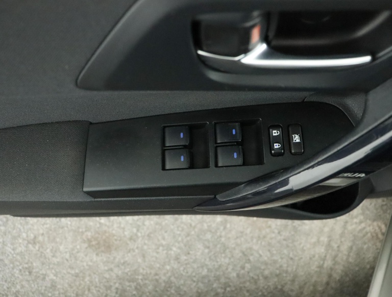 Toyota Auris - 1.2T Aspiration 27