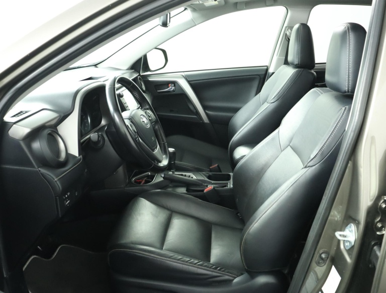 Toyota RAV4 - 2.5 Hybrid AWD Executive Business 17