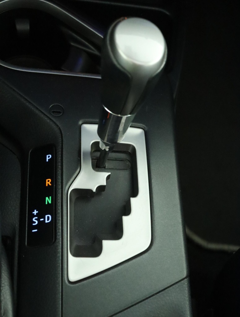 Toyota RAV4 - 2.5 Hybrid AWD Executive Business 28