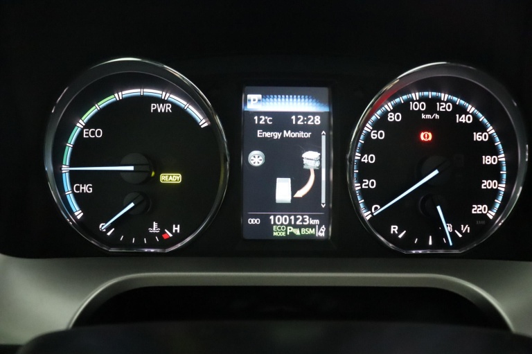 Toyota RAV4 - 2.5 Hybrid AWD Executive Business 6