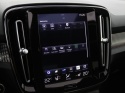 Volvo XC40 - 2.0 B4 R-Design