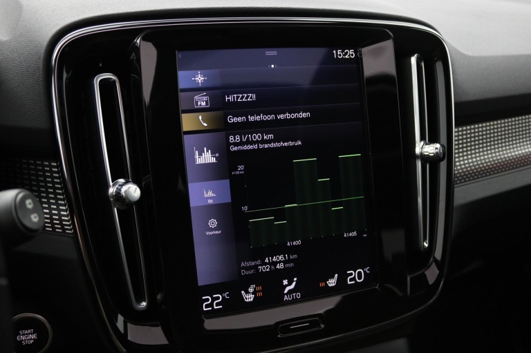 Volvo XC40 - 2.0 B4 R-Design 22