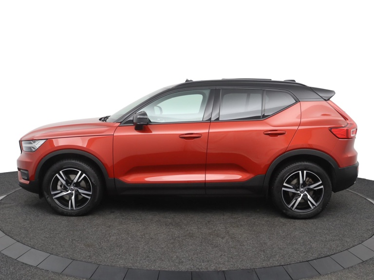 Volvo XC40 - 2.0 B4 R-Design 5