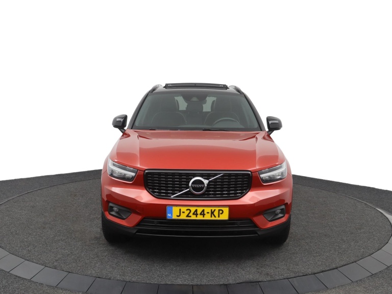 Volvo XC40 - 2.0 B4 R-Design 7