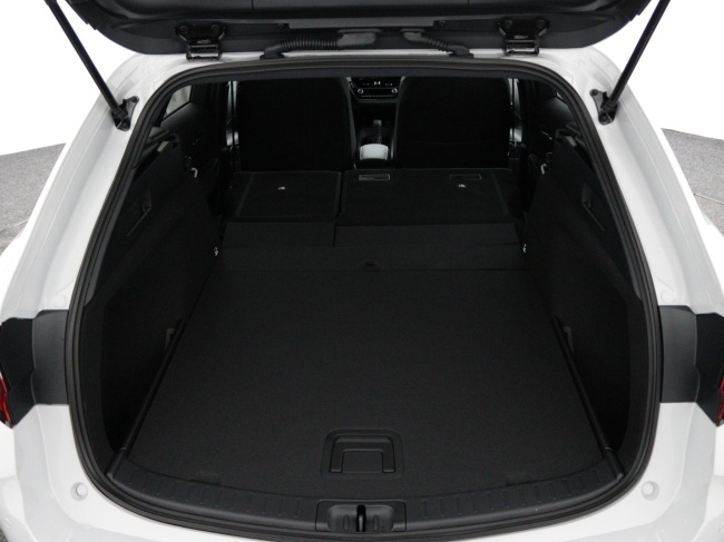 Toyota Corolla - Hybrid 140 Dynamic