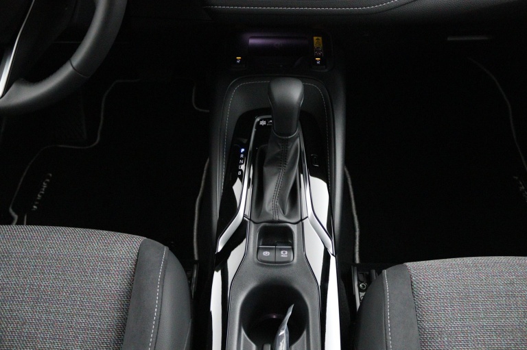 Toyota Corolla - Hybrid 140 Dynamic 25