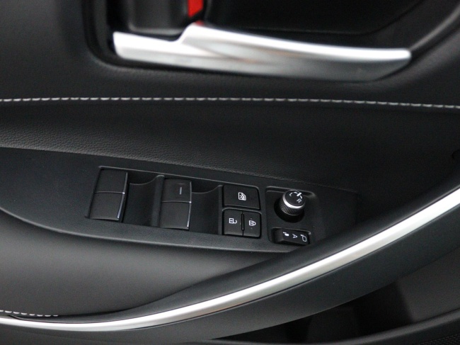 Toyota Corolla - Hybrid 140 Dynamic