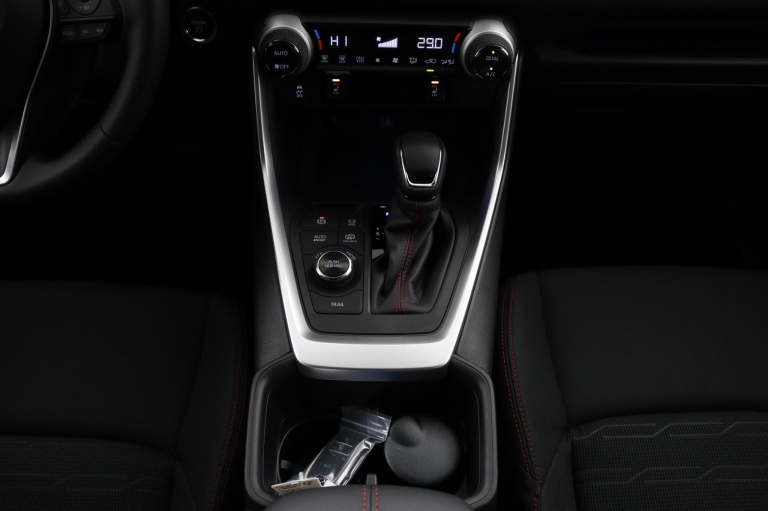 Toyota RAV4 - 2.5 Plug-in Hybrid AWD Dynamic 26