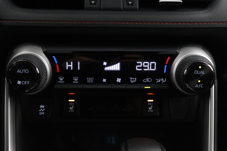 Toyota RAV4 - 2.5 Plug-in Hybrid AWD Dynamic 7