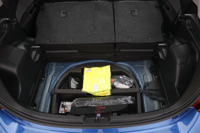 Toyota Yaris - 1.5 Hybrid Lease 33