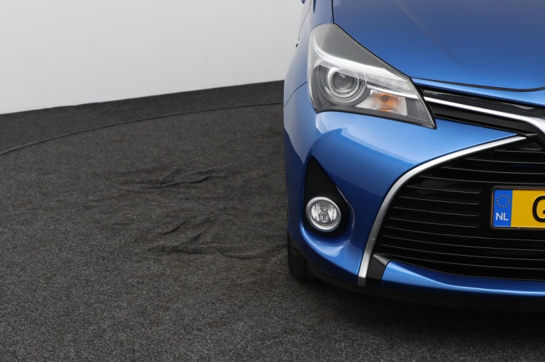 Toyota Yaris - 1.5 Hybrid Lease 35