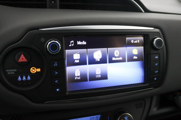 Toyota Yaris - 1.5 Hybrid Lease 41