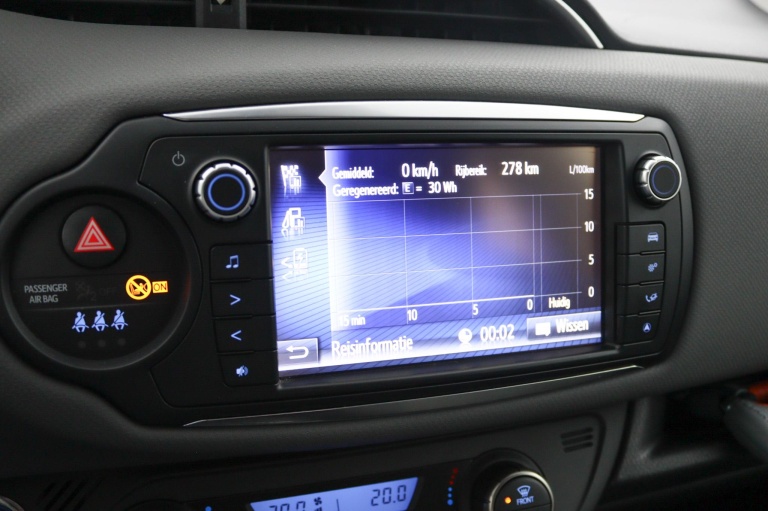 Toyota Yaris - 1.5 Hybrid Lease 43