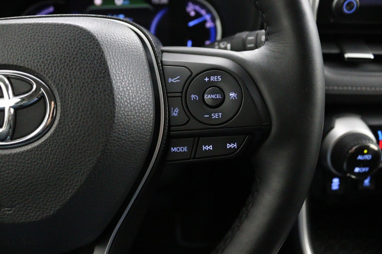 Toyota RAV4 - 2.5 Hybrid Active 18