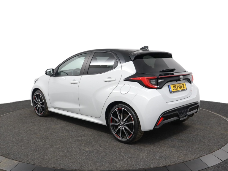 Toyota Yaris - 1.5 Hybrid GR Sport 12