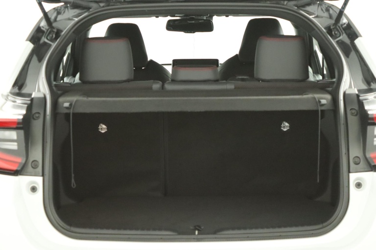 Toyota Yaris - 1.5 Hybrid GR Sport 23