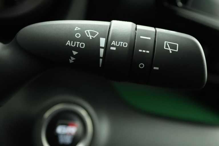 Toyota Yaris - 1.5 Hybrid GR Sport 32