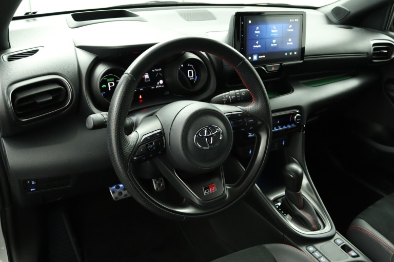 Toyota Yaris - 1.5 Hybrid GR Sport 63