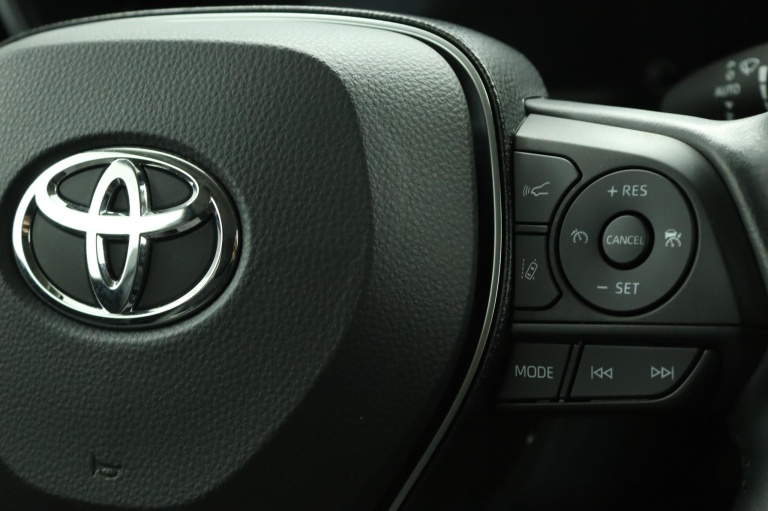 Toyota Corolla - 1.8 Hybrid Executive 21