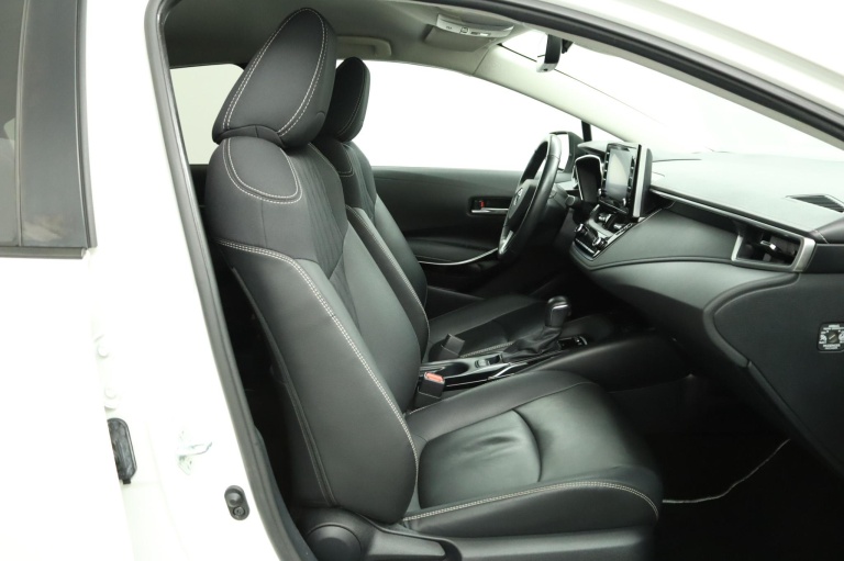 Toyota Corolla - 1.8 Hybrid Executive 22