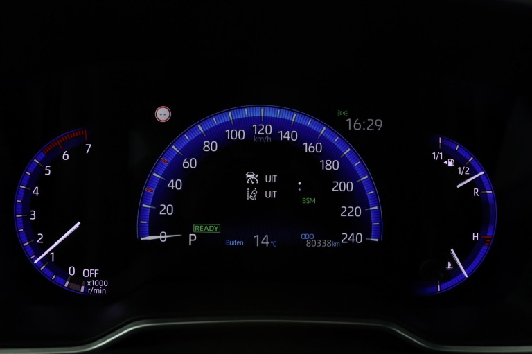 Toyota Corolla - 1.8 Hybrid Executive 49