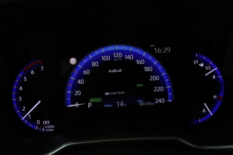 Toyota Corolla - 1.8 Hybrid Executive 51