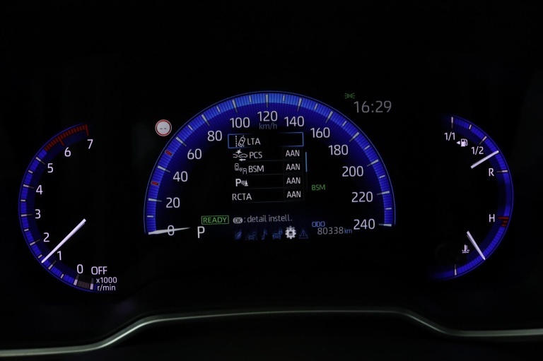 Toyota Corolla - 1.8 Hybrid Executive 54