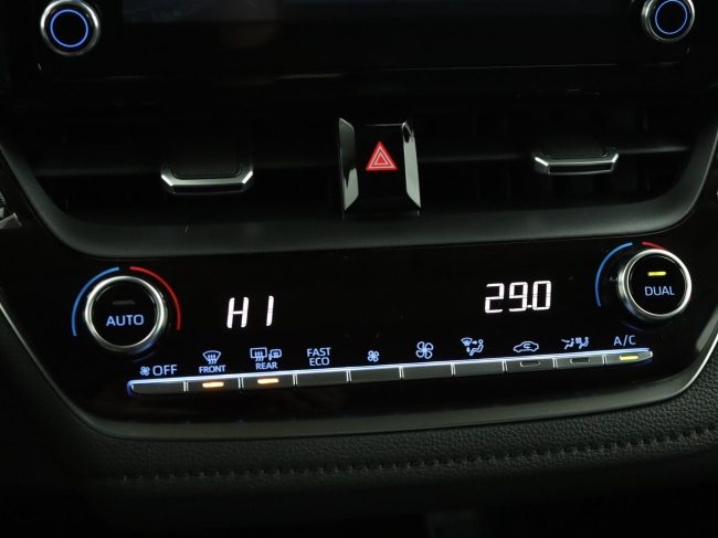 Toyota Corolla - 1.8 Hybrid Executive