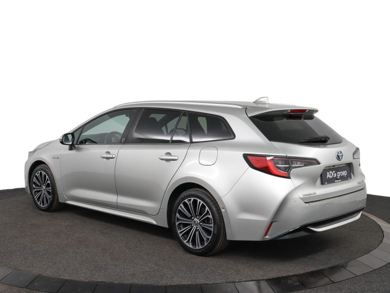 Toyota Corolla - 2.0 High Power Hybrid First Edition 12