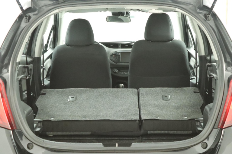 Toyota Yaris - 1.5 Hybrid Trend 26