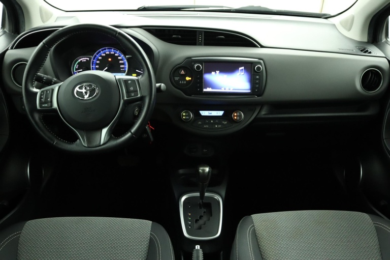 Toyota Yaris - 1.5 Hybrid Trend 4