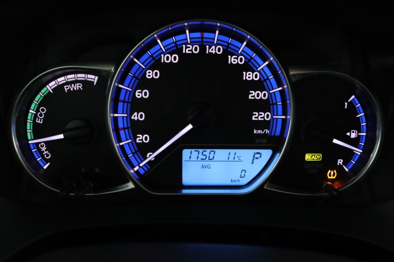 Toyota Yaris - 1.5 Hybrid Trend 51
