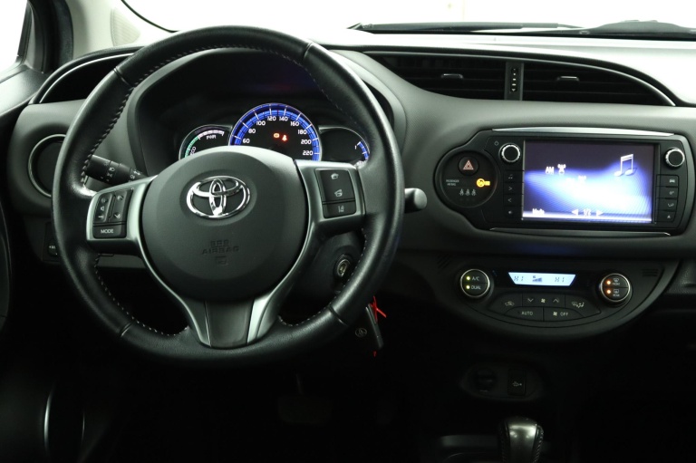 Toyota Yaris - 1.5 Hybrid Trend 61