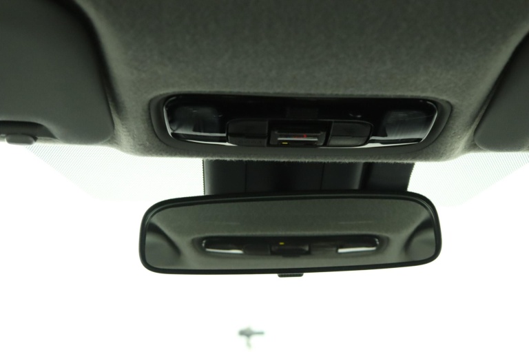 Toyota Yaris - 1.5 Hybrid Dynamic 32