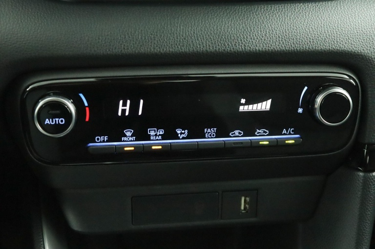 Toyota Yaris - 1.5 Hybrid Dynamic 7