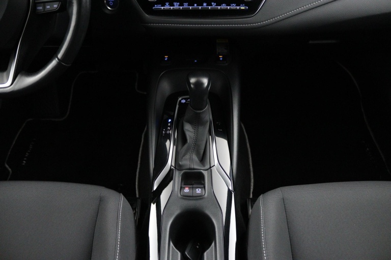 Toyota Corolla Touring Sports - 2.0 Hybrid Dynamic 27