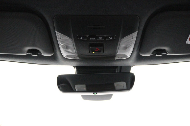 Toyota Corolla Touring Sports - 2.0 Hybrid Dynamic 32