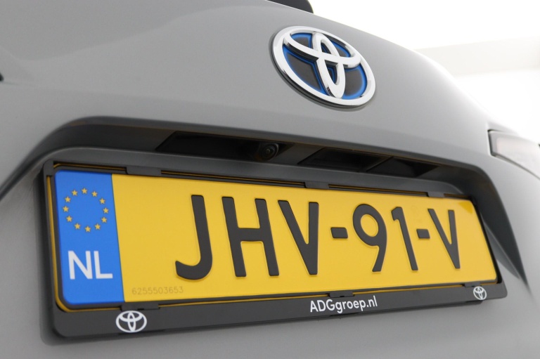 Toyota Corolla Touring Sports - 2.0 Hybrid Dynamic 38