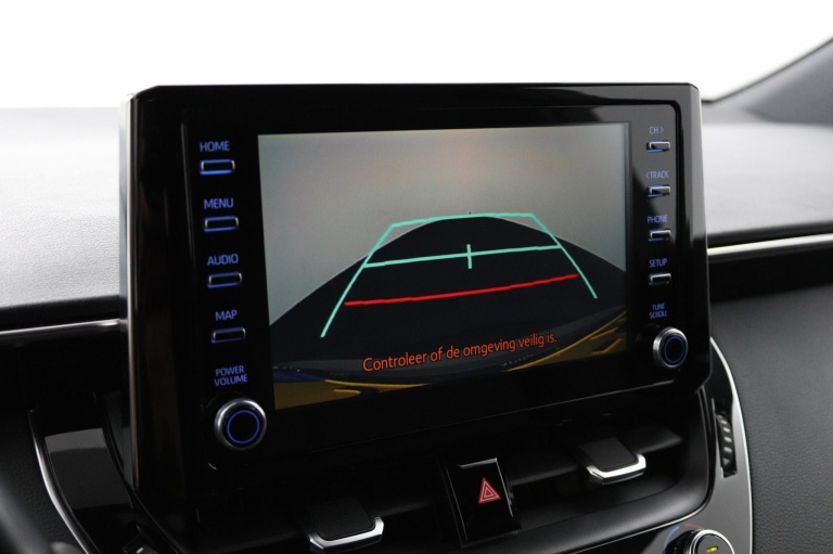 Toyota Corolla Touring Sports - 2.0 Hybrid Dynamic 9