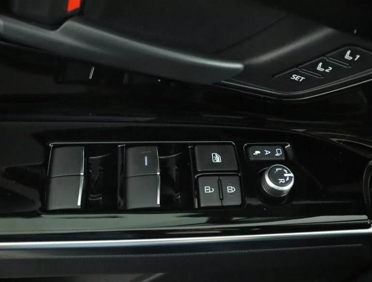 Toyota bZ4X - Premium 71 kWh 29