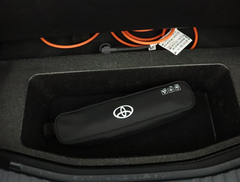 Toyota bZ4X - Premium 71 kWh 49