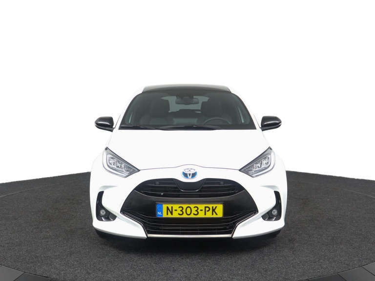 Toyota Yaris - 1.5 Hybrid Executive 16