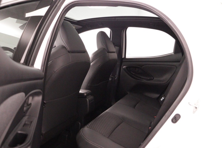 Toyota Yaris - 1.5 Hybrid Executive 18