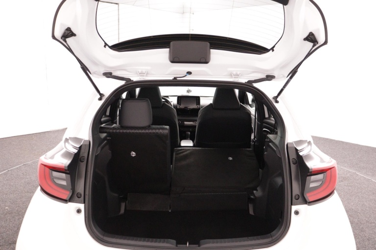 Toyota Yaris - 1.5 Hybrid Executive 22