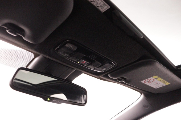 Toyota Yaris - 1.5 Hybrid Executive 32