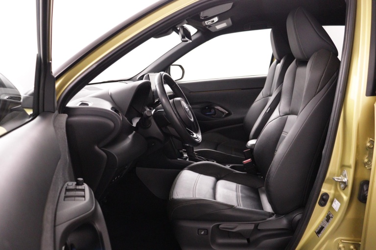 Toyota Yaris Cross - 1.5 Hybrid Launch Edition 15