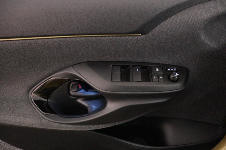 Toyota Yaris Cross - 1.5 Hybrid Launch Edition 26