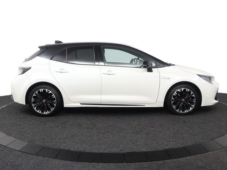 Toyota Corolla - 2.0 Hybrid GR-Sport 13
