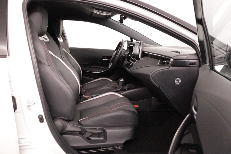 Toyota Corolla - 2.0 Hybrid GR-Sport 22