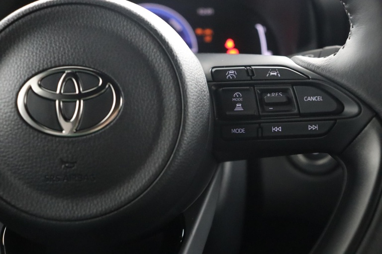 Toyota Yaris Cross - 1.5 Hybrid 130 Dynamic 19